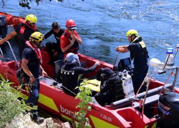 L’operatiu de recerca del jove desaparegut al riu Ebre localitza el cos sense vida d’un home a Miravet
