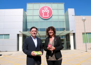 Jordà diu que la nova planta de vasets de vidre d’arròs de Deltebre és ‘transformadora en una zona fràgil del país’