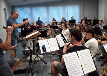 La banda de Tortosa i Serafín Zubiri recordaran els temes mítics de Nino Bravo