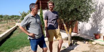 Cases eficients i fetes amb pellofa d’arròs del Delta: economia circular i social a Arnes