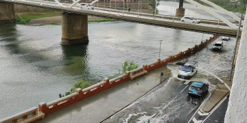 [#VÍDEO] ‘La rambla Felip Pedrell inundada i el riu buit’