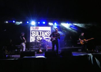 Sultans of Swing Band homenatgen els Dire Straits a Tortosa