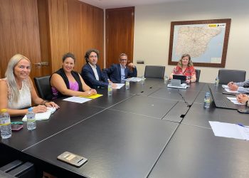 Móra la Nova demana moure la base de manteniment de l’R15 per no comprometre el futur del museu de trens històrics