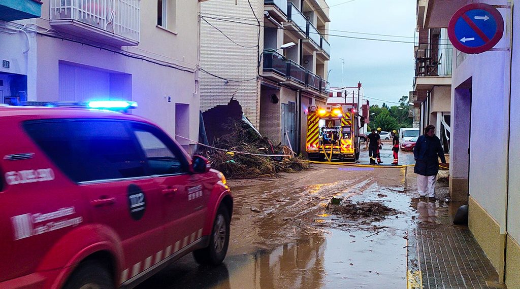 [#Fotogaleria] Les Cases d’Alcanar: la mateixa foto, un any després dels aiguats