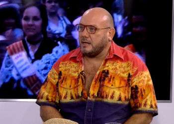 ‘La felicitat’, el nou videoclip de Los Sirgadors amb imatges antigues de les festes de Camarles i la Ràpita