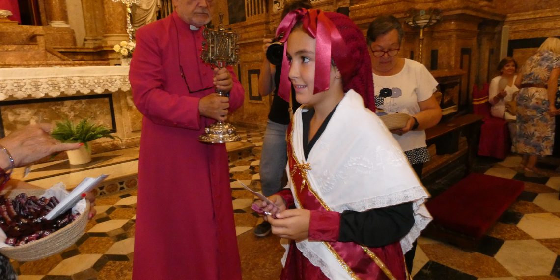 ‘Fem un tomb per les Festes de la Cinta de Tortosa’, per Irene López
