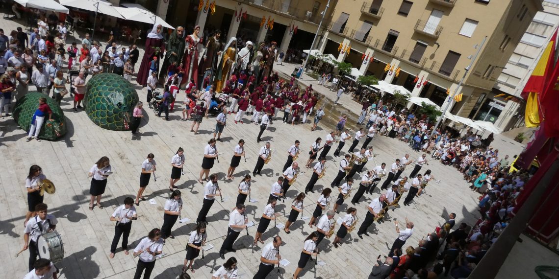‘Fem un tomb per les Festes de la Cinta de Tortosa’, per Irene López