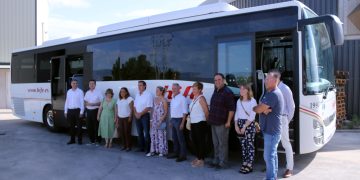 Territori posa en circulació al Montsià el primer bus de transport públic propulsat per biogàs de quilòmetre zero