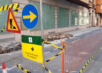 Tortosa inicia la millora de les voreres del carrer Marina, al barri del Temple