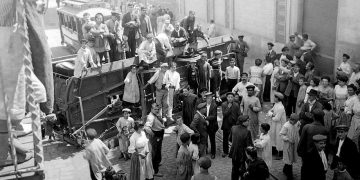 Sempre paga la poca roba