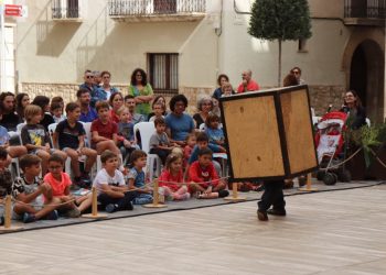 El FesticAM torna a convertir Amposta en la capital de les arts en viu al carrer