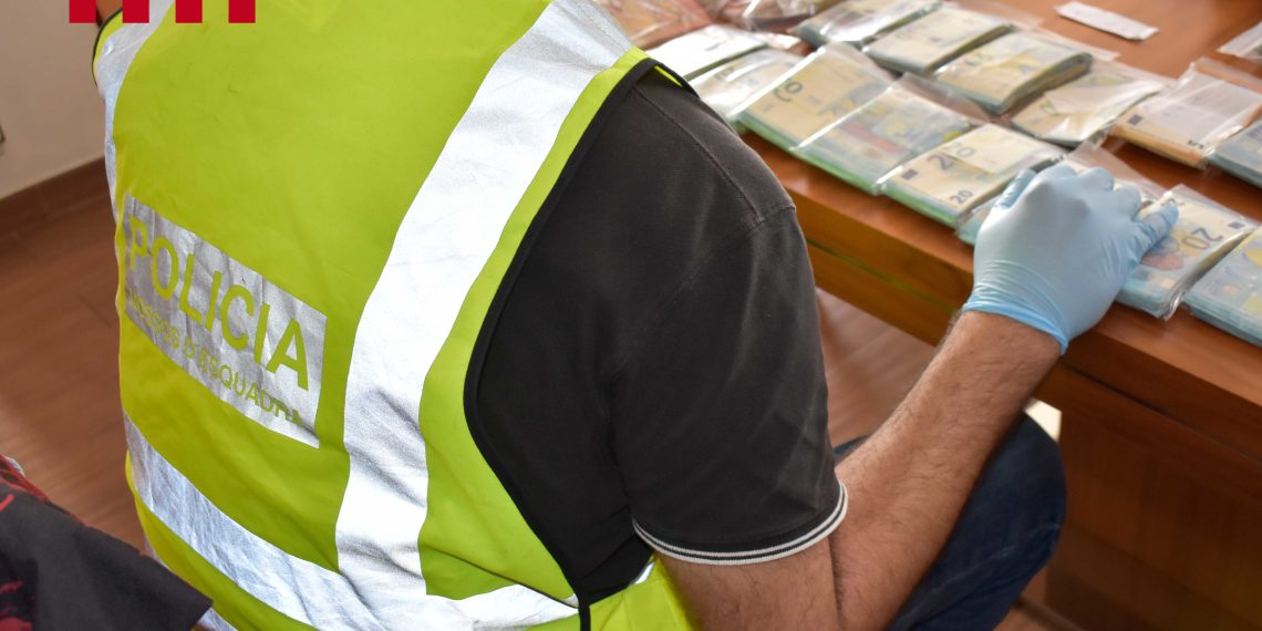 Tres deginguts per introduir 1.380 quilos d’haixix en falses embarcacions pesqueres a les Cases d’Alcanar