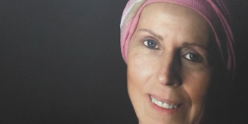 La realitat del càncer de mama, en una exposició fotogràfica al centre cívic Ferreries