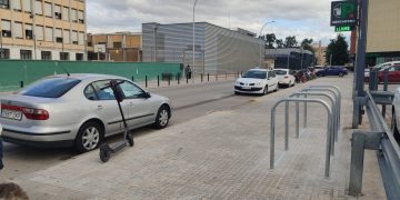 Estos són alguns del centenar de nous aparcaments per a bicicletes de Tortosa