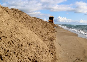El Ministeri comença a reforçar amb sorres el Trabucador, unes obres que s’han retardat un any