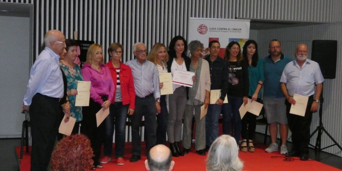 El pas al costat de Paco Vallespí, el referent de la Lliga contra el Càncer a Tortosa