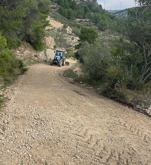 Tortosa amplia les obres de millora dels camins a la zona del Coll de l’Alba