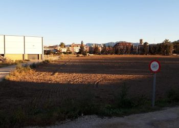 Tortosa tanca la compra dels terrenys on es construirà la nova pista d’atletisme, a Jesús