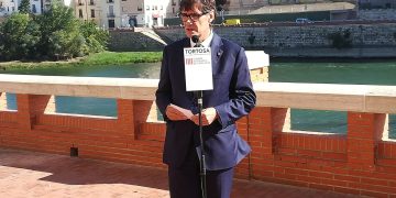 Illa critica des de Tortosa la ‘passivitat’ del Govern per parlar dels pressupostos
