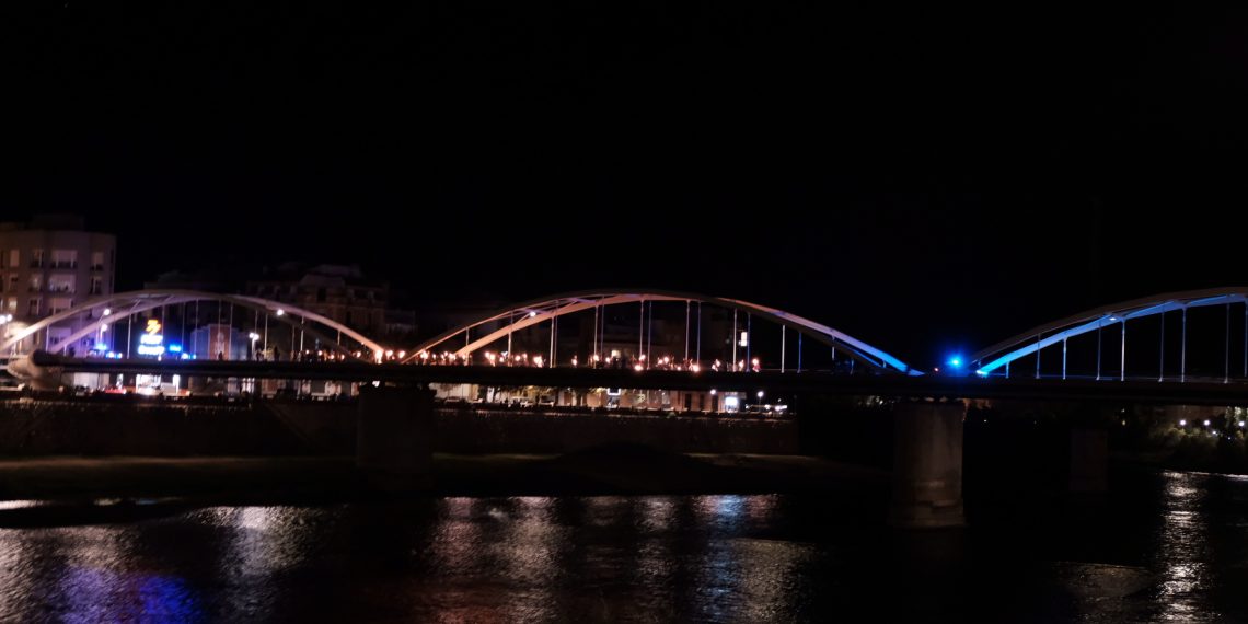 [#Fotogaleria] Les millors imatges de la Marxa de Torxes del 25-N a Tortosa
