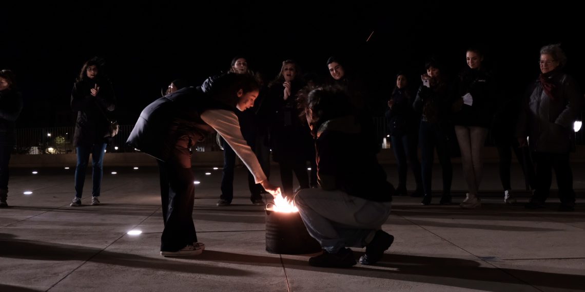 [#Fotogaleria] Les millors imatges de la Marxa de Torxes del 25-N a Tortosa