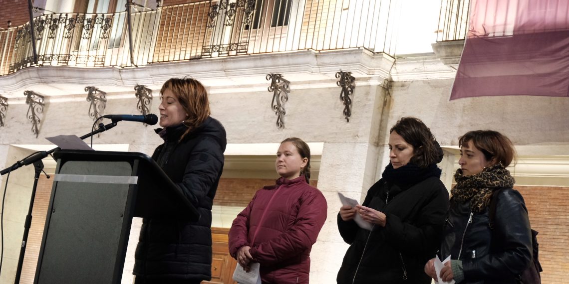 [#Fotogaleria] Les millors imatges de la Marxa de Torxes del 25-N a Tortosa