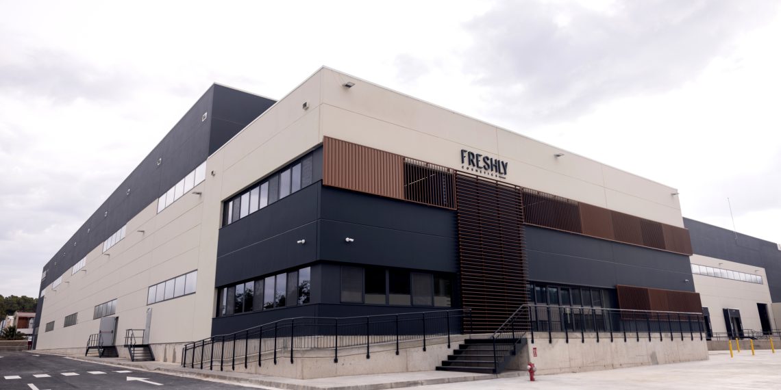 Freshly Cosmetics posa en funcionament el seu nou centre logístic a Gandesa