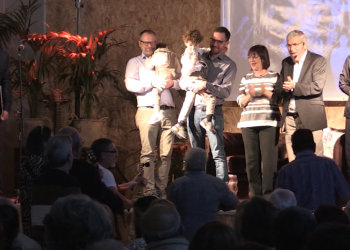 Homenatge sorpresa a Mariano Gil, qui va ser alcalde de Roquetes durant 24 anys