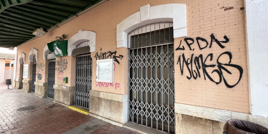 Activem Ulldecona reclama més neteja i seguretat a la zona de l’estació de Renfe