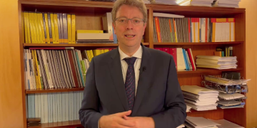 Bel arrenca el compromís del Congrés dels Diputats per recuperar els trens Avant