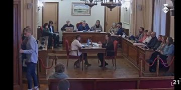 Per què l’oposició ha abandonat el ple de pressupostos d’Amposta?