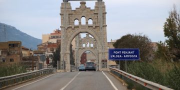 L’Aldea desmenteix la innocentada sobre la nomenclatura del Pont Penjant d’Amposta