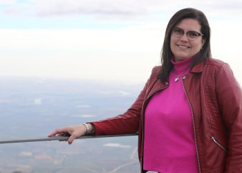 Lídia Saura, candidata de Junts per Roquetes i la Ravaleta a les municipals