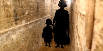 El refugi antiaeri de Tortosa incorpora elements interpretatius per mostrar l’impacte i l’angoixa dels bombardejos