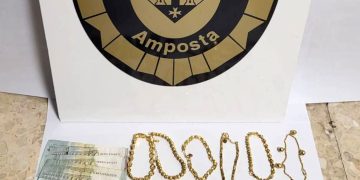 Detinguts dos joves a Amposta quan cometien robatoris amb força