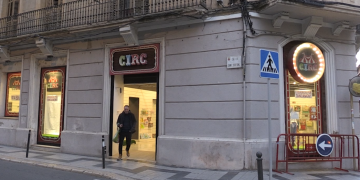 Circ tanca després d’una dècada venent jocs i joguines ‘de tota la vida’ a Tortosa