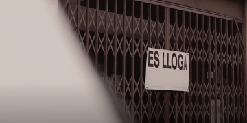 Així és l’anunci d’Ascó que planteja una realitat alternativa sense comerç local