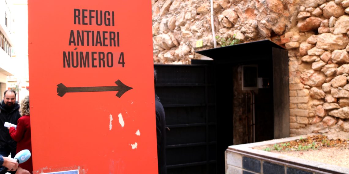 El refugi antiaeri de Tortosa incorpora elements interpretatius per mostrar l’impacte i l’angoixa dels bombardejos