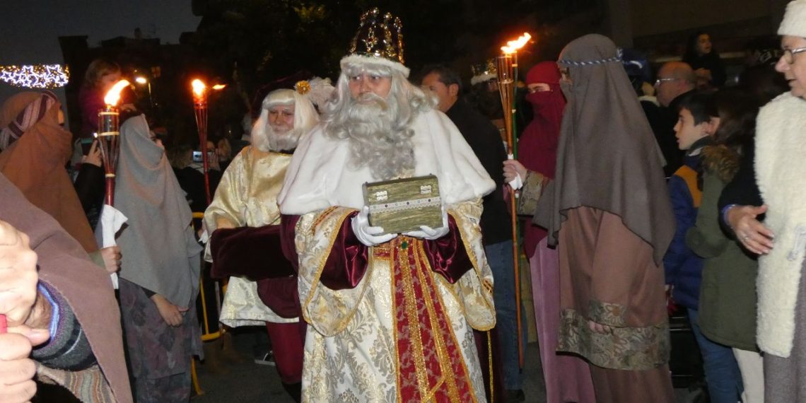 [#Fotogaleria 📸 ] La Cavalcada Màgica dels Reis Mags de Tortosa, des de dins