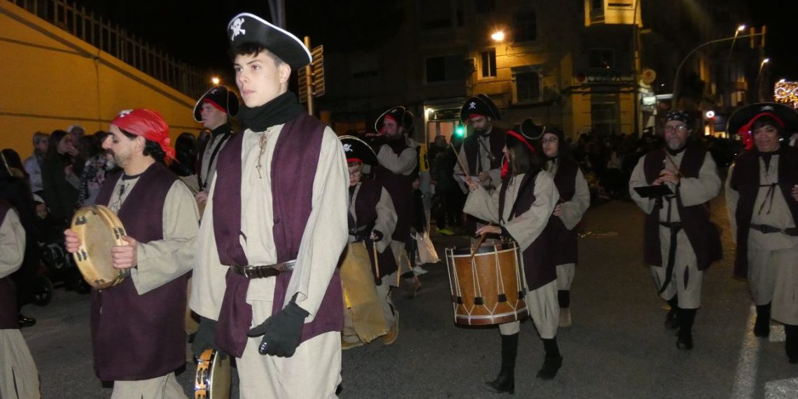 [#Fotogaleria 📸 ] La Cavalcada Màgica dels Reis Mags de Tortosa, des de dins