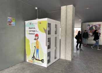 El Campus de la URV a l’Ebre estrena un punt de recàrrega i dipòsit de bicicletes i patinets elèctrics