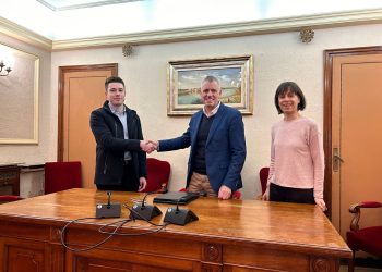 L’investigador Joan Antoni Forcadell seguirà recuperant el Fons Sebastià Juan Arbó