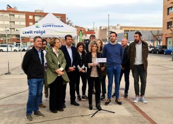 Roigé reinicia a Ferreries les visites de precampanya als barris de Tortosa