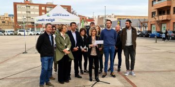 Roigé reinicia a Ferreries les visites de precampanya als barris de Tortosa