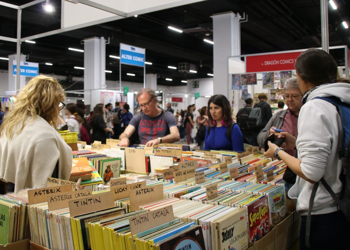 Escolars, ‘otakus’ i aficionats omplen el Comic Barcelona en una edició que recupera els convidats internacionals