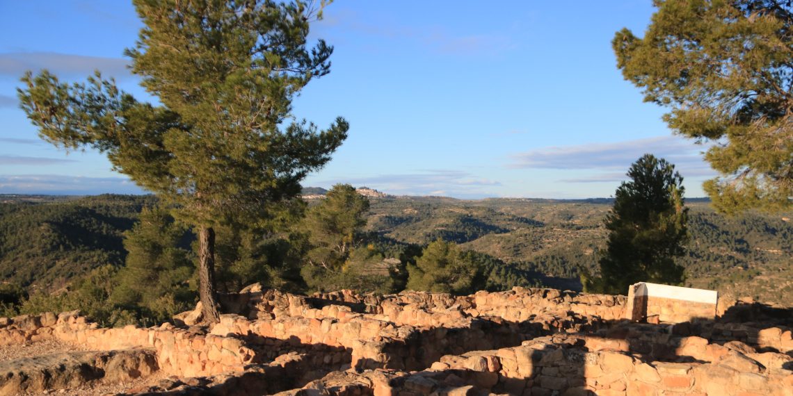El jaciment protohistòric de la Gessera, a Caseres, recobra el seu passat sagrat coincidint amb l’equinocci de primavera