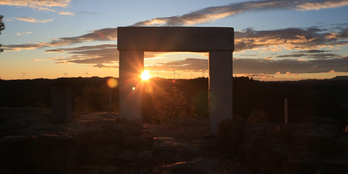 El jaciment protohistòric de la Gessera, a Caseres, recobra el seu passat sagrat coincidint amb l’equinocci de primavera