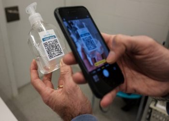 La URV i l’IISPV creen un sistema que detecta la covid amb un gel hidroalcohòlic i un test sobre olors i símptomes