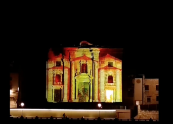 [#VÍDEO] Els assajos del nou videomapping de la catedral de Tortosa