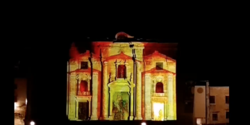[#VÍDEO] Els assajos del nou videomapping de la catedral de Tortosa